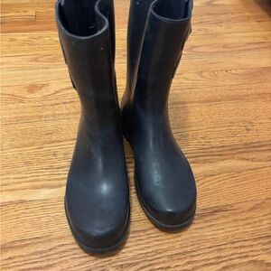Navy Rain Boots